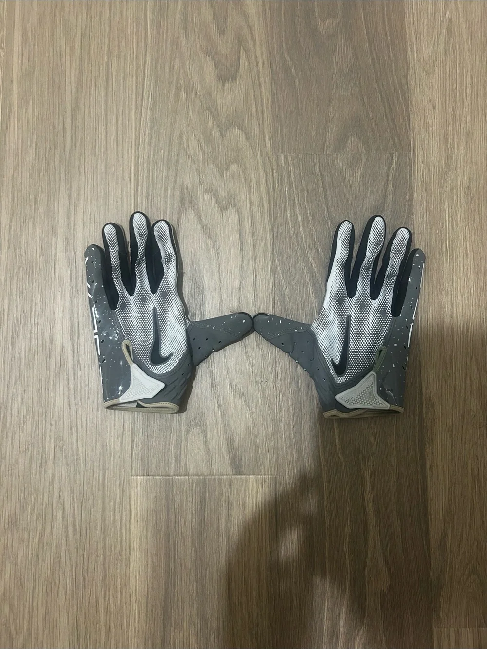 Nike Gray Black Grip Football Gloves